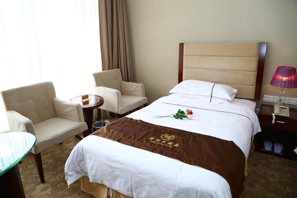 Long Zhou Grand Hotel Guangzhou Værelse billede