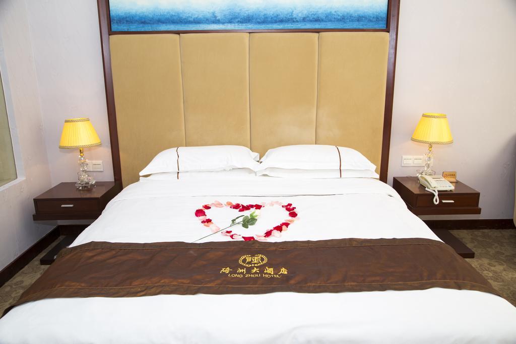 Long Zhou Grand Hotel Guangzhou Værelse billede